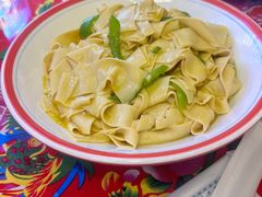 -闯关东东北农家菜(崂山石老人店)