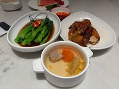 -泓历皇朝酒店(东亭店)