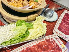 -沙胆彪炭炉牛杂煲(上海日月光广场店)