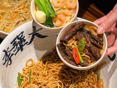 -李犟大爆鳝面·手工蟹黄包(湖滨西湖店)