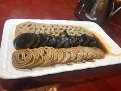 -楚天美食坊(越秀先烈中路店)