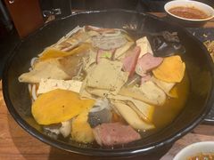 -万记麻辣烫国展总店