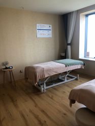 -涂tu指甲日式美甲美睫店