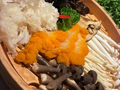 -尚尚仙·酸汤猪手·猪肚鸡火锅(华联万柳购物中心店)