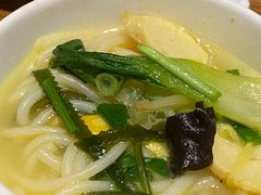 秀才米线-茶花妹子云南餐厅(传媒大学店)