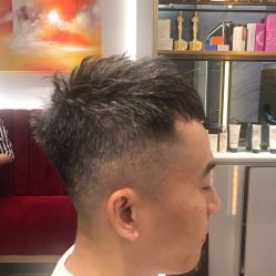 短发-Kraemer Paris  苏豪路易士·嘉玛发廊