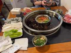 -邓莽子老火锅(中兴路总店)