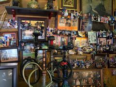 -丽纳尔斯酒吧咖啡LENORE’S BAR(三经街店)