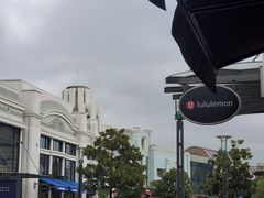 -lululemon(比斯特购物村店)