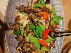 -耶里夏丽·新疆菜·28年喀什老馆(田林东路店)