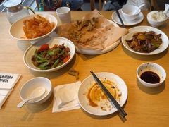 -关东小磨东北菜(上海长风大悦城店)