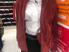 -优衣库(上海金桥国际商业广场店)