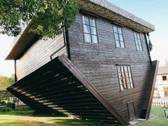 -金山农民画村-枫泾波兰倒置屋