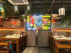 -乡土黄·鲜牛肉火锅·小龙虾(兴业街店)