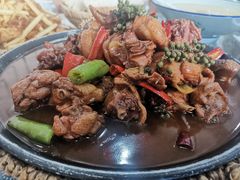 -八两八金·莱芜特色炒鸡(市南漳浦路店)