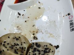 -小杨生煎(金山百联购物中心3楼店)