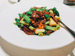 大蒜叶子腊牛肉-上座·餐厅(阳光100店)