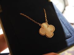 -梵克雅宝(国贸商城店)