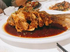 老济南糖醋鲤鱼-金春禧·鲁菜海鲜(延吉路万达店)