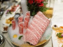 A级雪花和牛肉-龙鲜会·澳门生鲜火锅(诚品店)