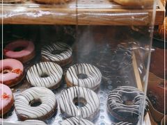 -巴黎贝甜(大宁国际商业广场店)