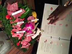 松阪牛焼肉M(法善寺横丁店)-松阪牛焼肉M(法善寺横丁店)