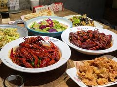 -叶派龙虾•招牌香辣蟹·海鲜(中海国际店)