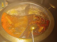 -廖掌柜·重庆鲜货火锅(上海首店)