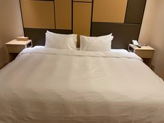 -全季酒店(上海青浦吾悦广场淀山湖大道店)