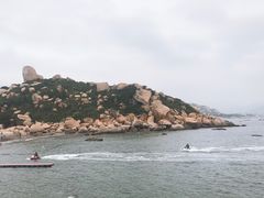 -那琴半岛地质海洋公园