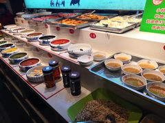 自助调料区-津门羊大爷·铜锅涮肉(黄河道店)