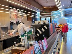 -星巴克臻选(上海虹桥新天地三店)