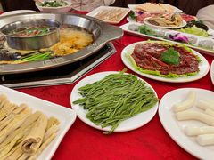 -山城年华老火锅(玉林店)