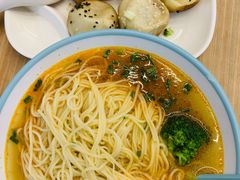 -小杨生煎(白玉兰广场店)