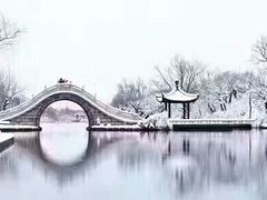 -杭州西湖风景名胜区北街寻梦停车场