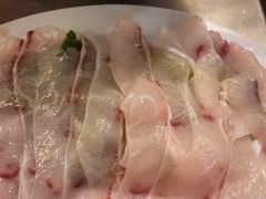 -胡须佬鸡煲四季火锅店(石厦西村直营店)