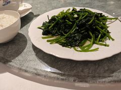 蒜蓉番薯叶-花城苑广府菜(侨鑫店)
