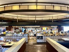 自助取餐区-广州中心皇冠假日酒店-环市食坊·海鲜自助餐厅