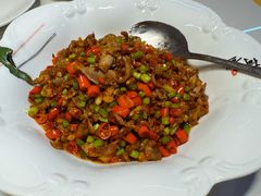 -三湘四水正宗湘菜(君峰路店)