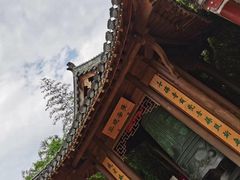 -绳金塔