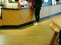 -星巴克(浦东机场T2到达店)