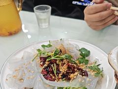 -老码头黑皮肘子锅包肉熏酱水饺(文政街店)