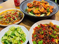 -酸婆娘重庆菜(紫竹路店)