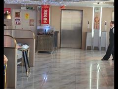 -徐记小怪兽肉蟹煲(中央大街店)