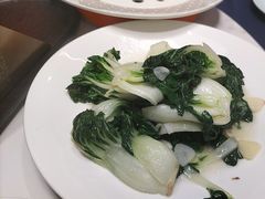 -湖畔鲁菜·二十年老字号餐厅(大明湖店)