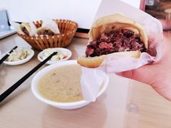-闫家驴肉老店(华电一校店)