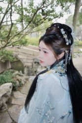 -一揽芳华汉服旗袍体验馆(拙政园店)
