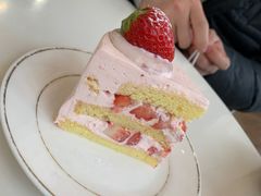 草莓蛋糕-PETIT PARIS 小巴黎(凯德1818店)