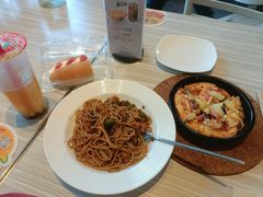 -必胜客(绿地新都会店)