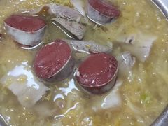 东北杀猪菜-东北菜冰城一家人